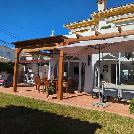 The Lemon Tree By The Sea Holiday home *